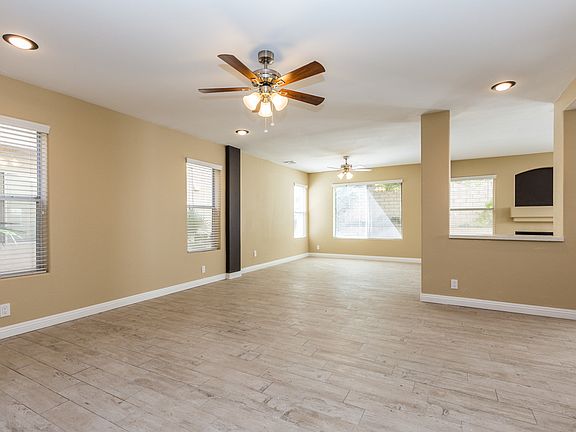 5th image of 3037 Yankee Clipper Dr