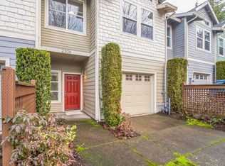 2306 NE Redelfs Way, Hillsboro, OR 97006