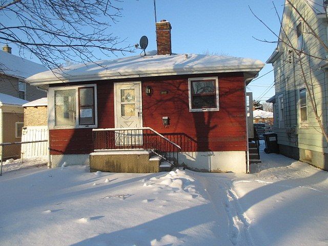 1st image of 112 S Lewis Ave
