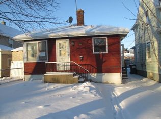 112 S Lewis Ave, Waukegan, IL 60085