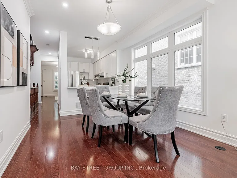 35 William Poole Way — Photo 9