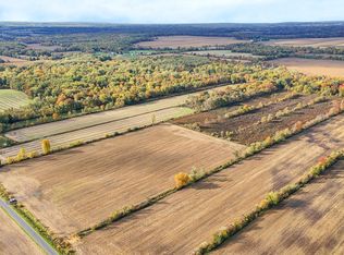 Twin Lakes Rd, Dowagiac, MI 49047