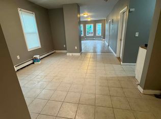 86-88 Phillips St #1, Lawrence, MA 01843