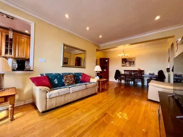 601 79th St APT C20, Brooklyn, NY 11209
