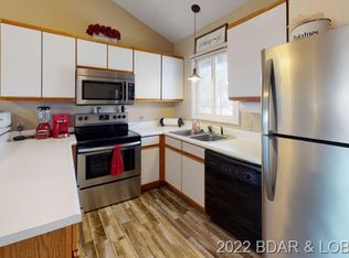 1580 Cherokee Rd #2B, Lake Ozark, MO 65049