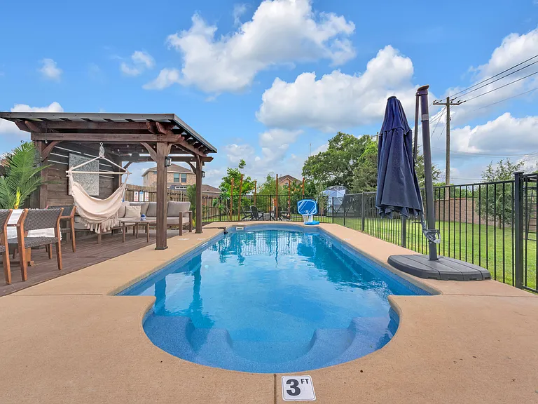 500 Prairie Meadow Dr — Photo 40