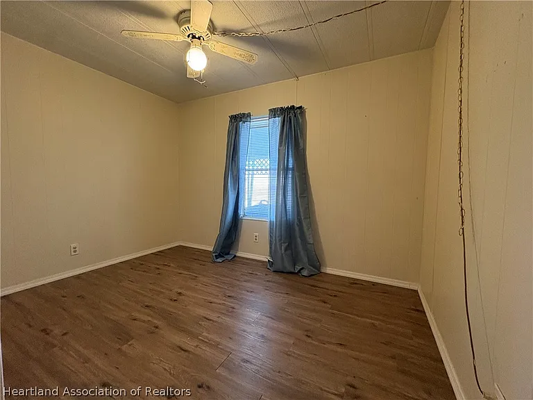 3510 Fairmount Dr — Photo 8