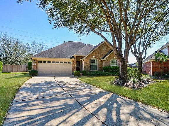 2nd image of 5219 Cypress Spring Dr