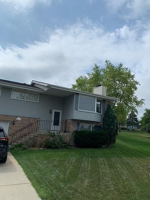 1st image of 541 Tamarack Ct