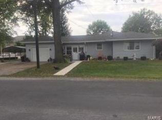 684 S 2nd St #0, Breese, IL 62230
