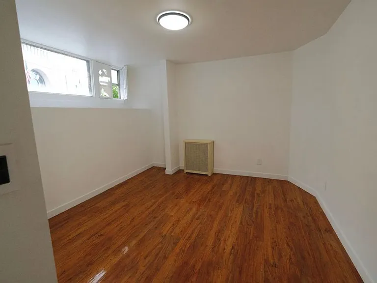 56-56A Pleasant St #2 — Photo 9