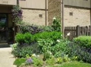 1806 Ivy Oak Sq #43, Reston, VA 20190