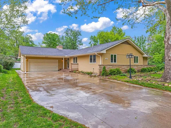 1610 SW Withdean Rd, Topeka, KS 66611