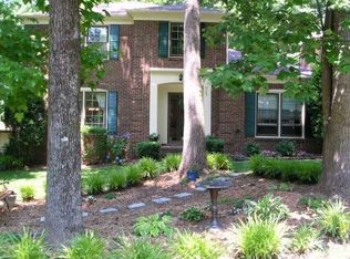 717 Bethune Pl, Matthews, NC 28105