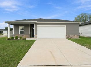 2717 S Cypress St, Wichita, KS 67210