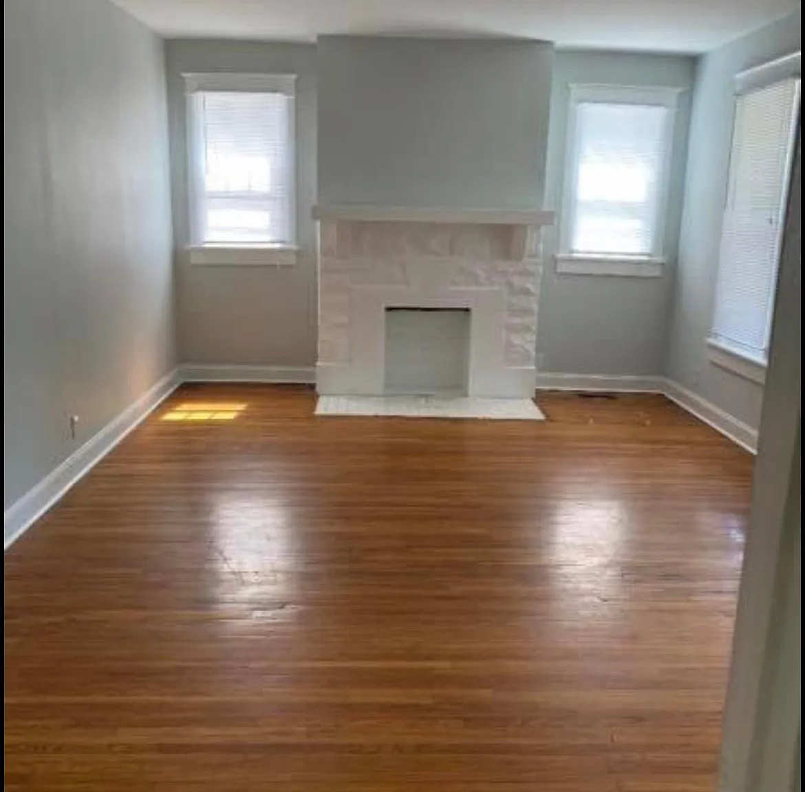 2540 Blair Blvd — Photo 3