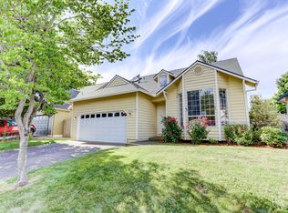 21200 NW Cannes Dr, Portland, OR 97229
