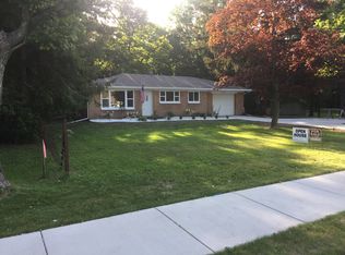 675 N Miller Rd, Saginaw, MI 48609