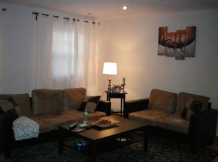 800 Sunrise Hwy APT 2E, West Babylon, NY 11704