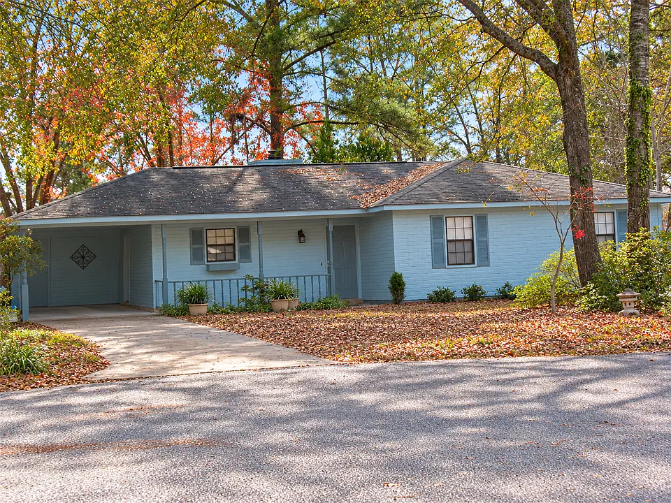 7 Macon Pl