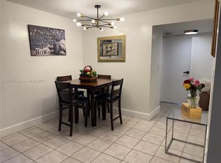 Plaza Of The Americas, Sunny Isles Beach, FL 33160