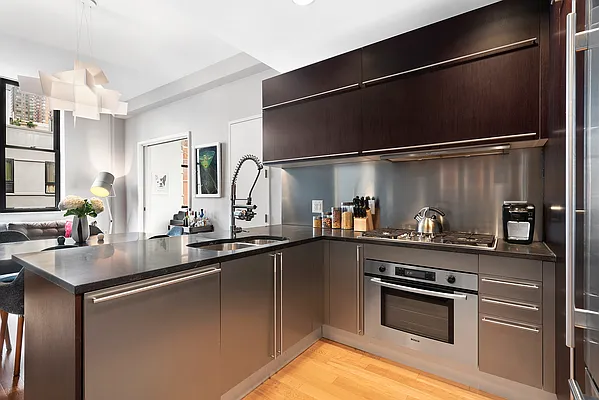 Rented by Corcoran | media 13