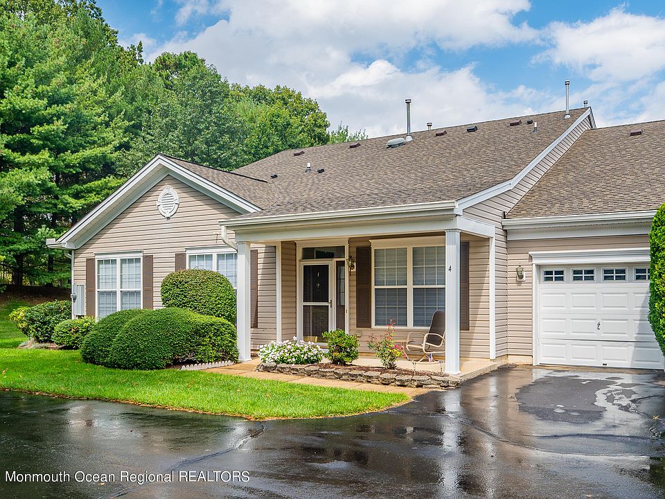 1st image of 4 Greenwillows Drive