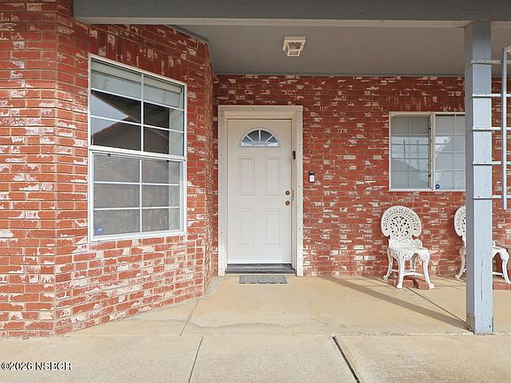 4th image of 156 Pelican Ln