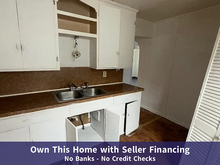 246 E York Ave — Photo 4