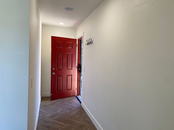 5th image of 24311 Canyon Lake Dr N APT 23