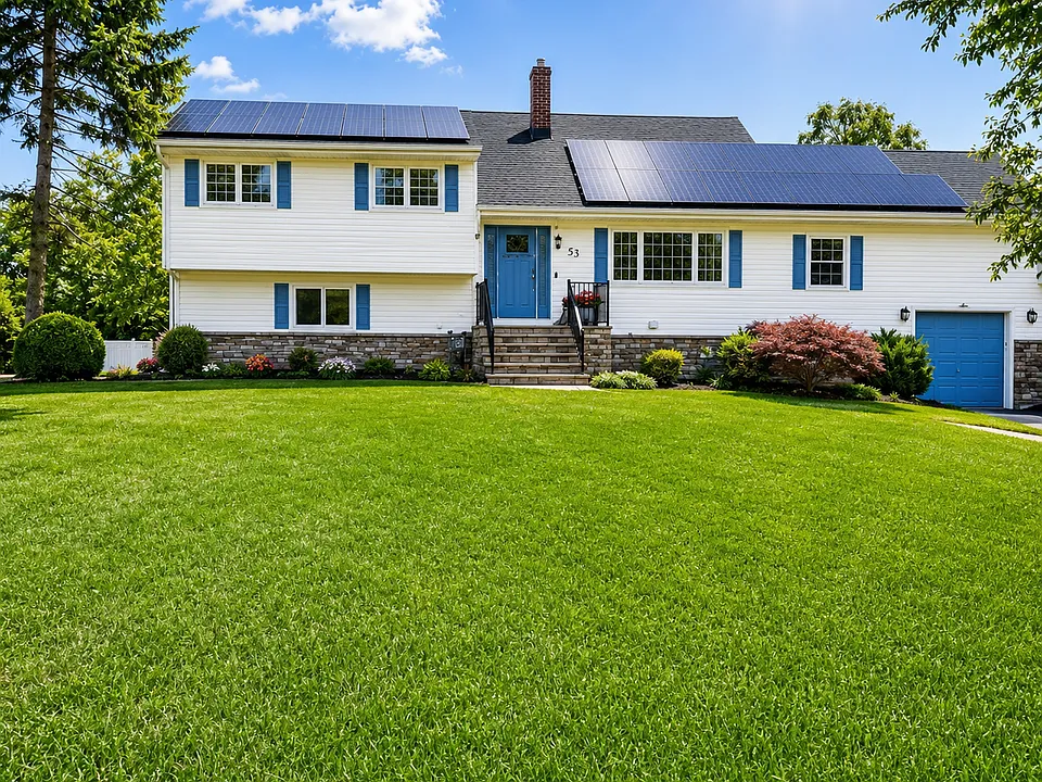 53 Arlene Dr