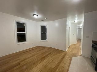 138 Sanford St #M1GGUJ251, East Orange, NJ 07018