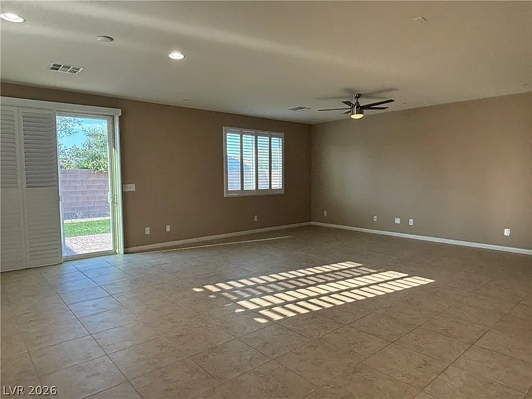 7466 Campbell Ranch Ave — Photo 7