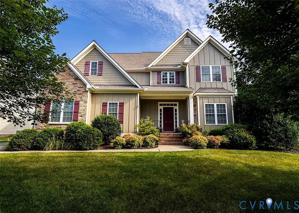 4 bed, 2.5 bath, 2945 sqft, $4,200 — Photo 1