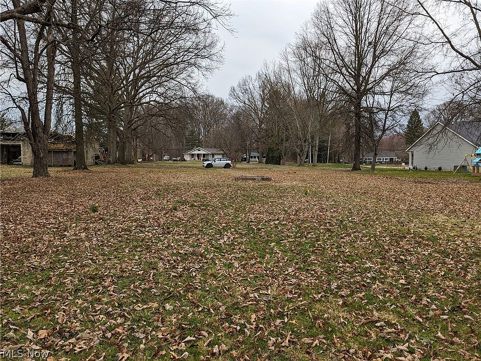 2nd image of Johns Rd