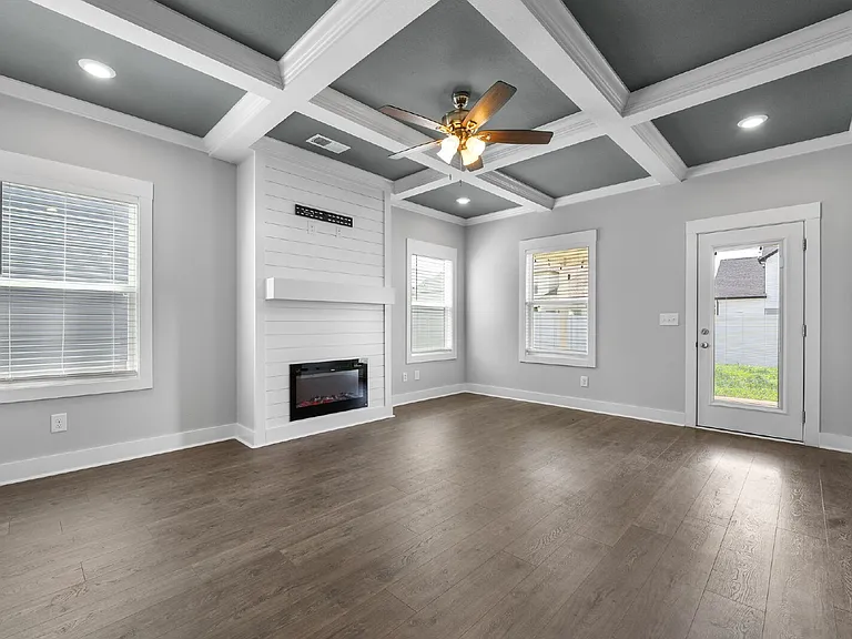1532 Kingbird Dr — Photo 8
