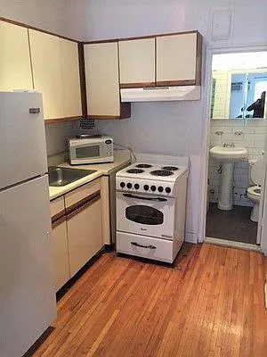 Rented by Jeffrey Mosczyc, LREB | media 12