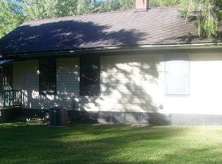 449 Creekside Rd, Lynch, KY 40855