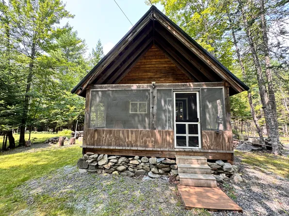 141 Crow Hill Road, Parkman, ME 04443