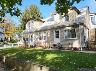 21 Mechanic St #C, Hope Valley, RI 02832