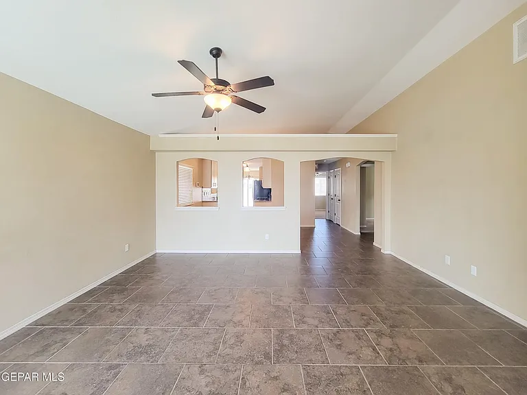 12785 Tre Maximiliano Ave — Photo 3