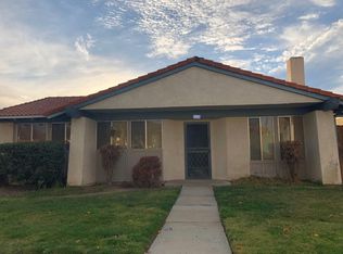 322 King Ct, Hemet, CA 92543