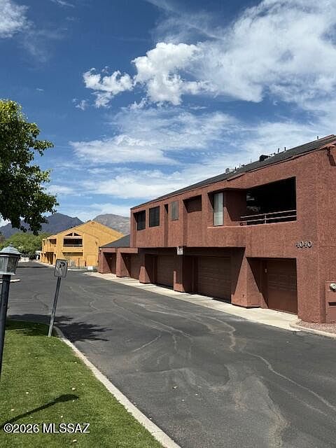 1st image of 4040 N Weimer Pl Unit 4