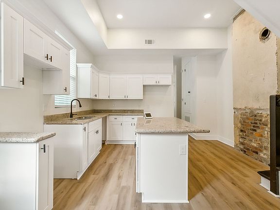 5th image of 2022-24 Bienville St #2024