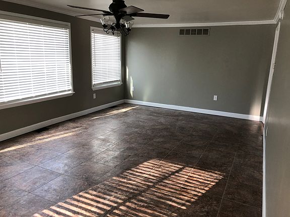 5th image of 3336 Curwood St