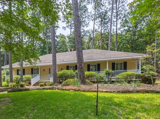 116 Lesley Ln, Hattiesburg, MS 39402