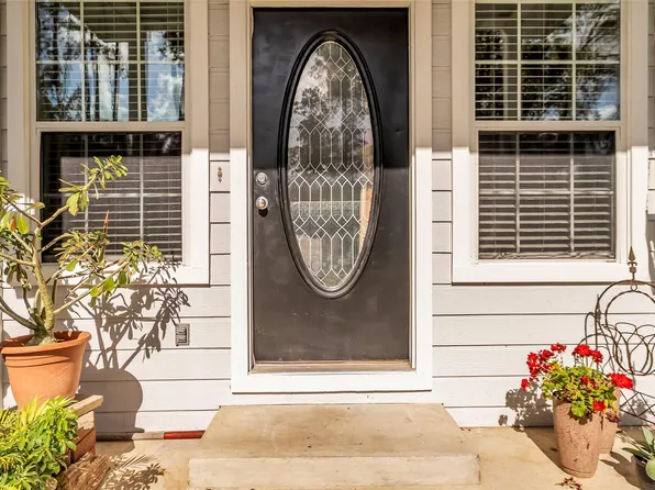 10887 Royal Pines Dr, Conroe, TX 77303