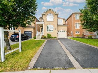 76 Ford Wilson Blvd, Newmarket, ON L3X3G1