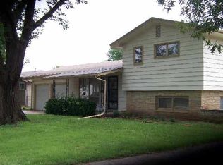 1908 State St, Augusta, KS 67010