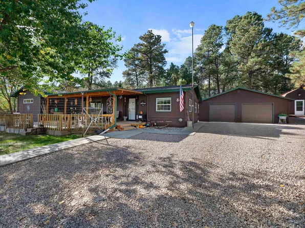 5 Cedar St, Pine Haven, WY 82721